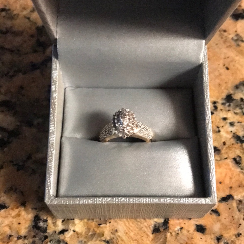 Diamond Crush ring